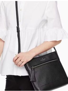 Like New Kate Spade Black Pebbled Chester Street Dessi Leather Crossbody Bag